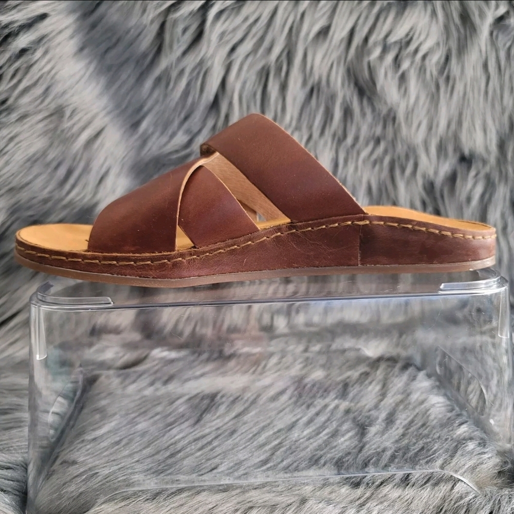 Chaco Tan Leather Slide Sandals - Picture 3 of 9